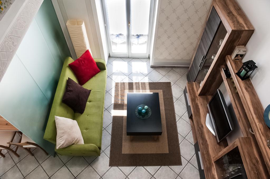Il Soppalco Apartment Luino Exterior photo